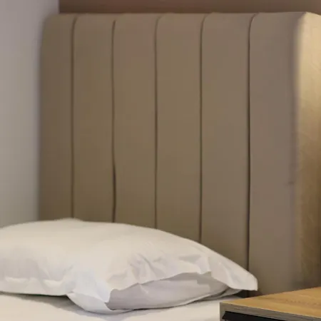 Emily's Hotel