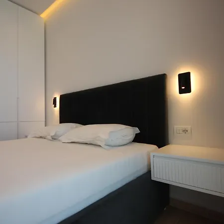 Hotel Emily's