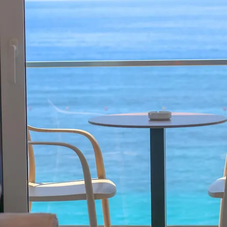 Emily's * 希马拉