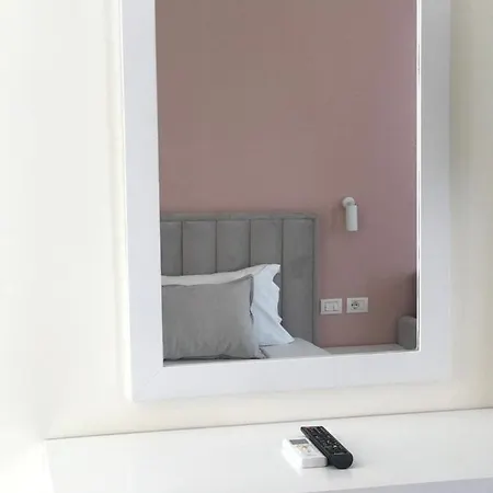 Hotel Emily's