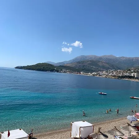 Emily's Himare