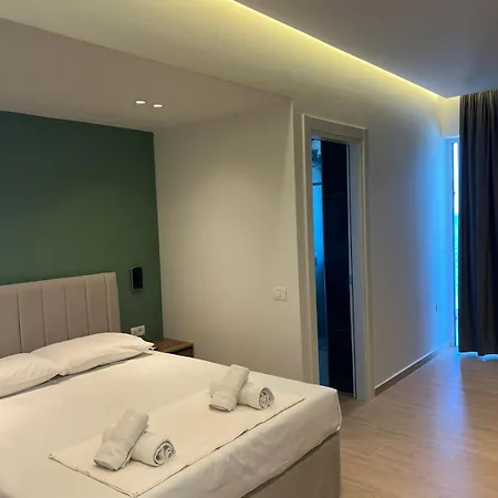 Emily's Hotel Himara