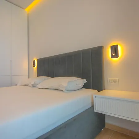 Hotel Emily's Himarë