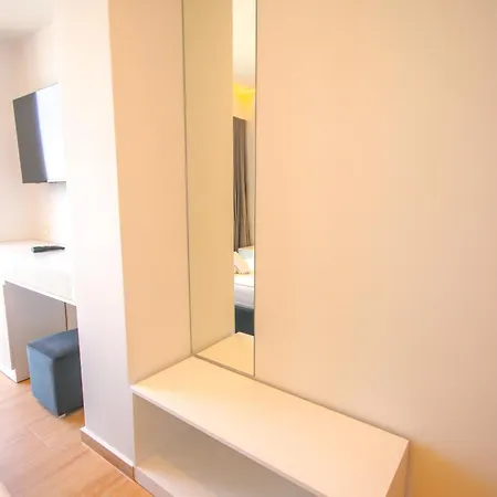 Hotel Emily's Himarë