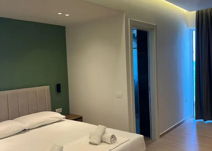 Emily's Hotel Himara